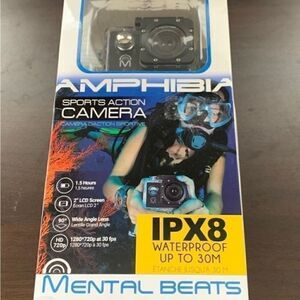Amphibia Waterproof CameraWaterproof up to 30 M